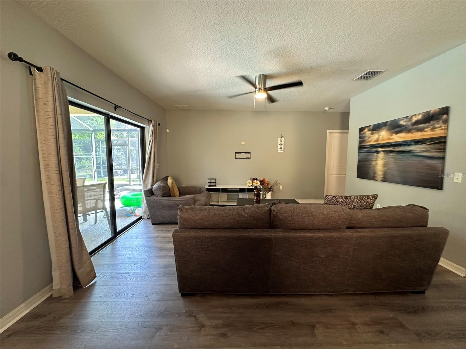 Image 18 of 44 For 1025 Cypress Pointe Boulevard