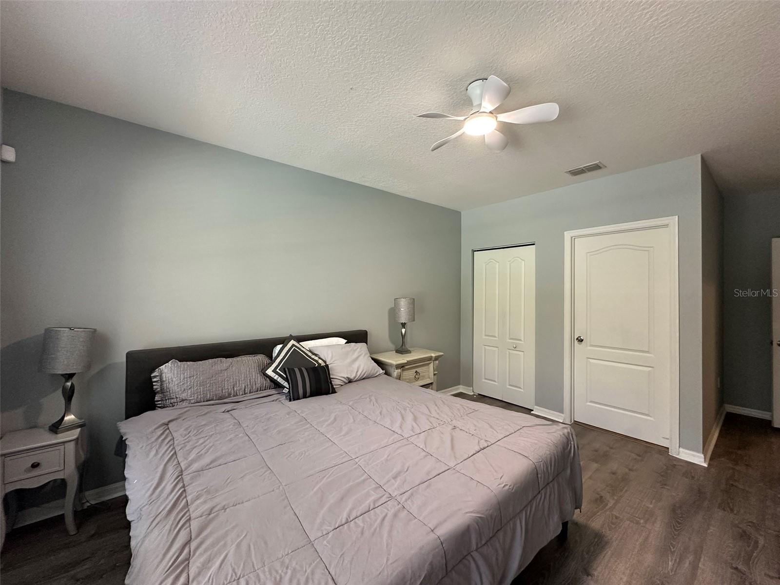 Image 25 of 44 For 1025 Cypress Pointe Boulevard