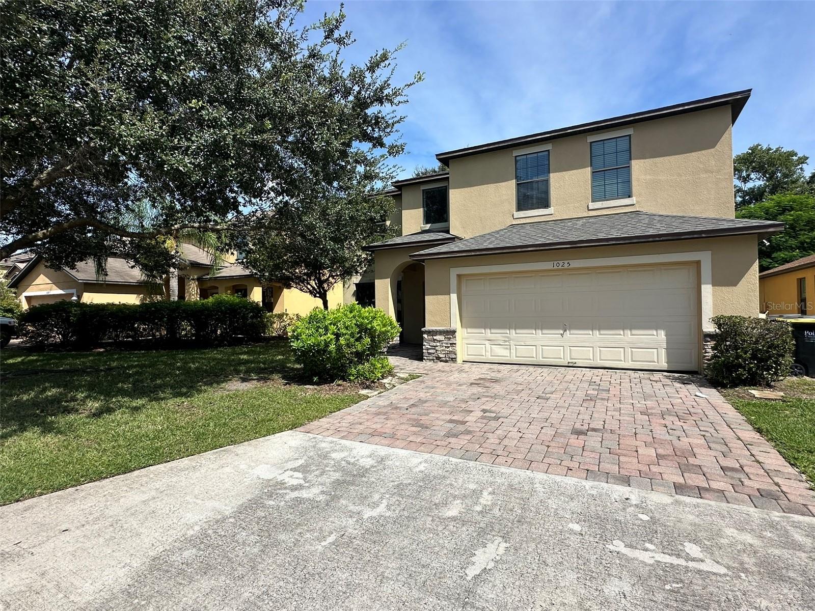 Image 3 of 44 For 1025 Cypress Pointe Boulevard