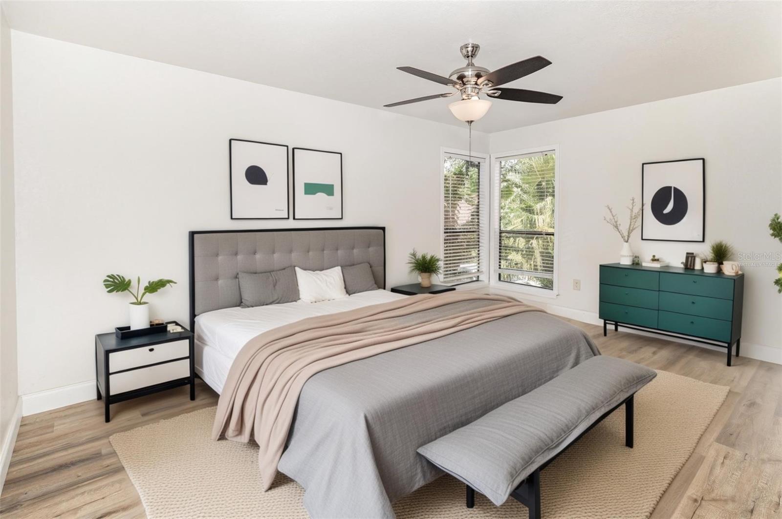 Image 11 of 25 For 607 Saint Johns Ct  607