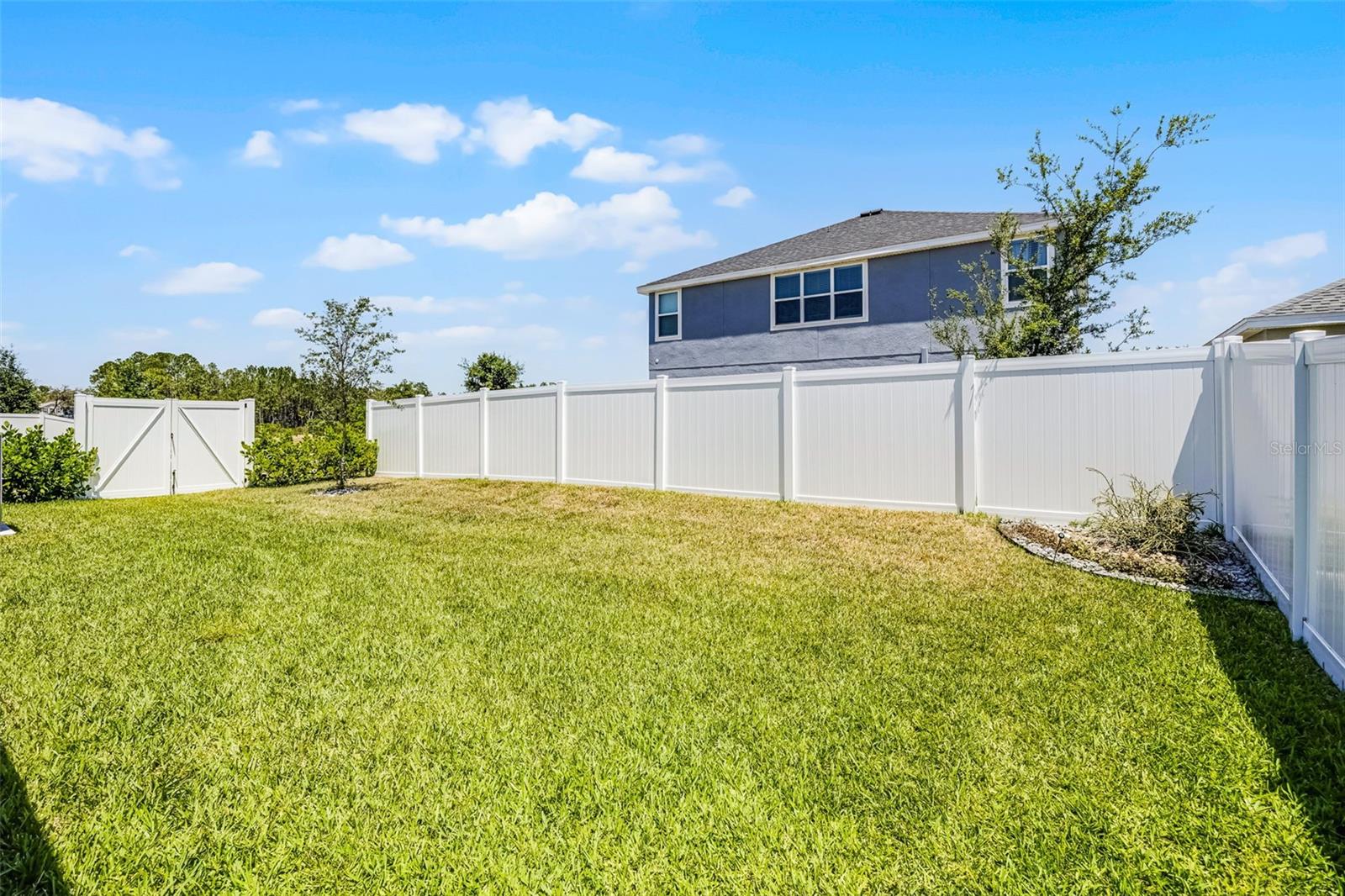 Image 19 of 21 For 1535 Eucalyptus Way