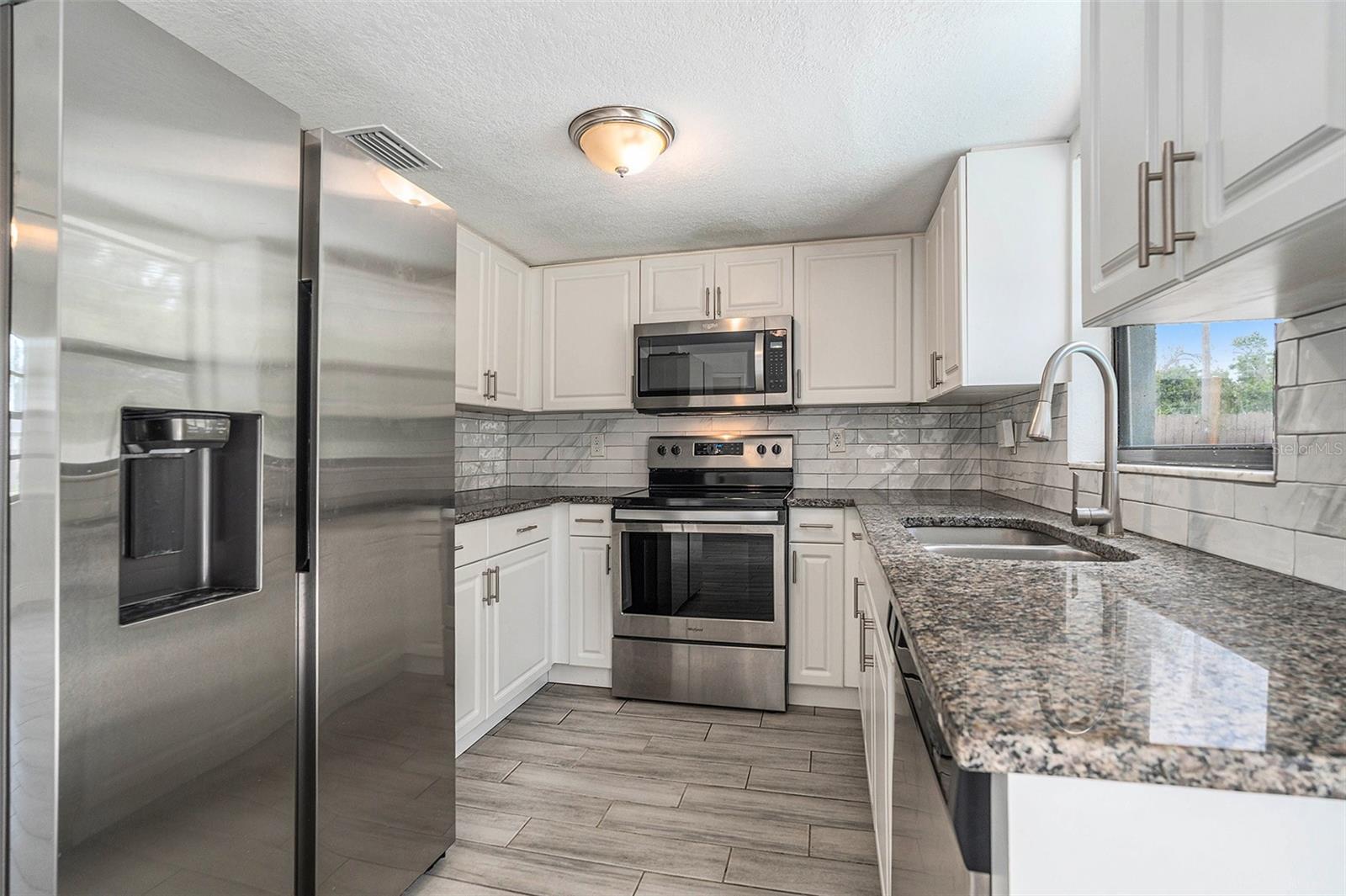 Image 7 of 17 For 2846 Eagle Run Circle E
