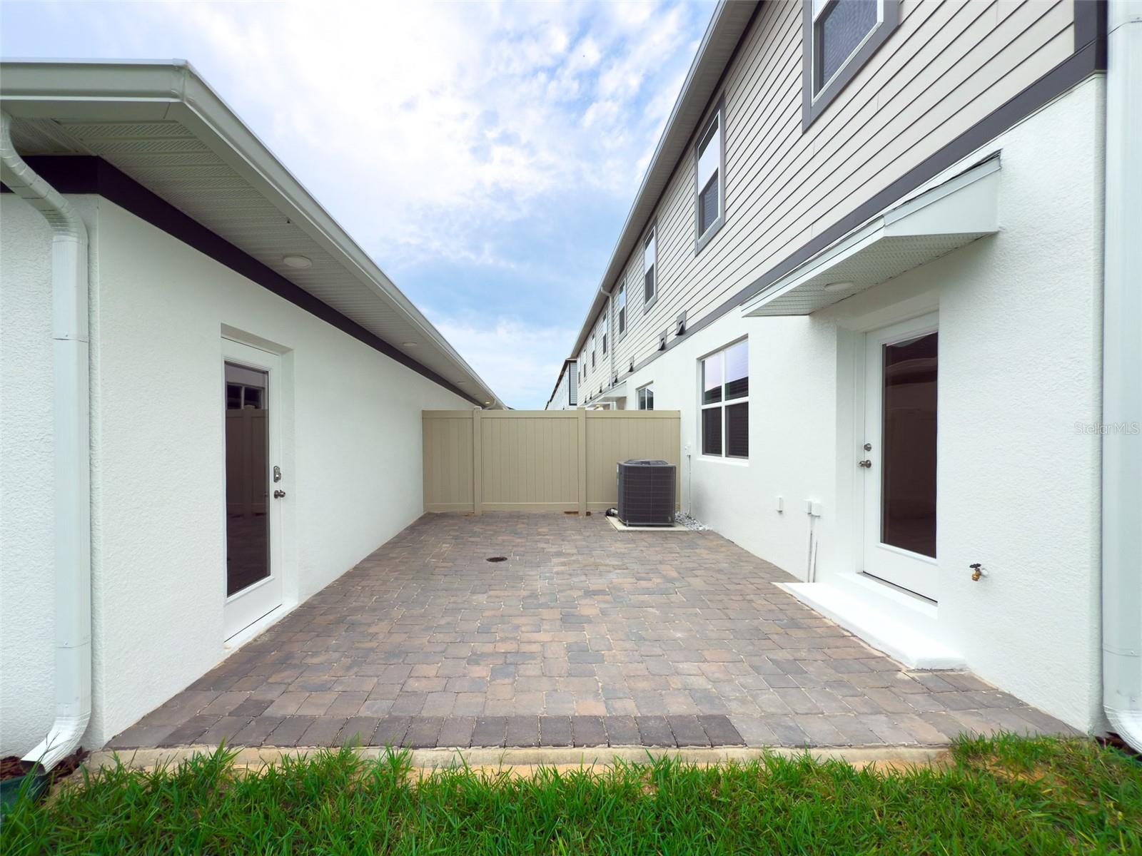 Image 39 of 69 For 551 Pothos Street