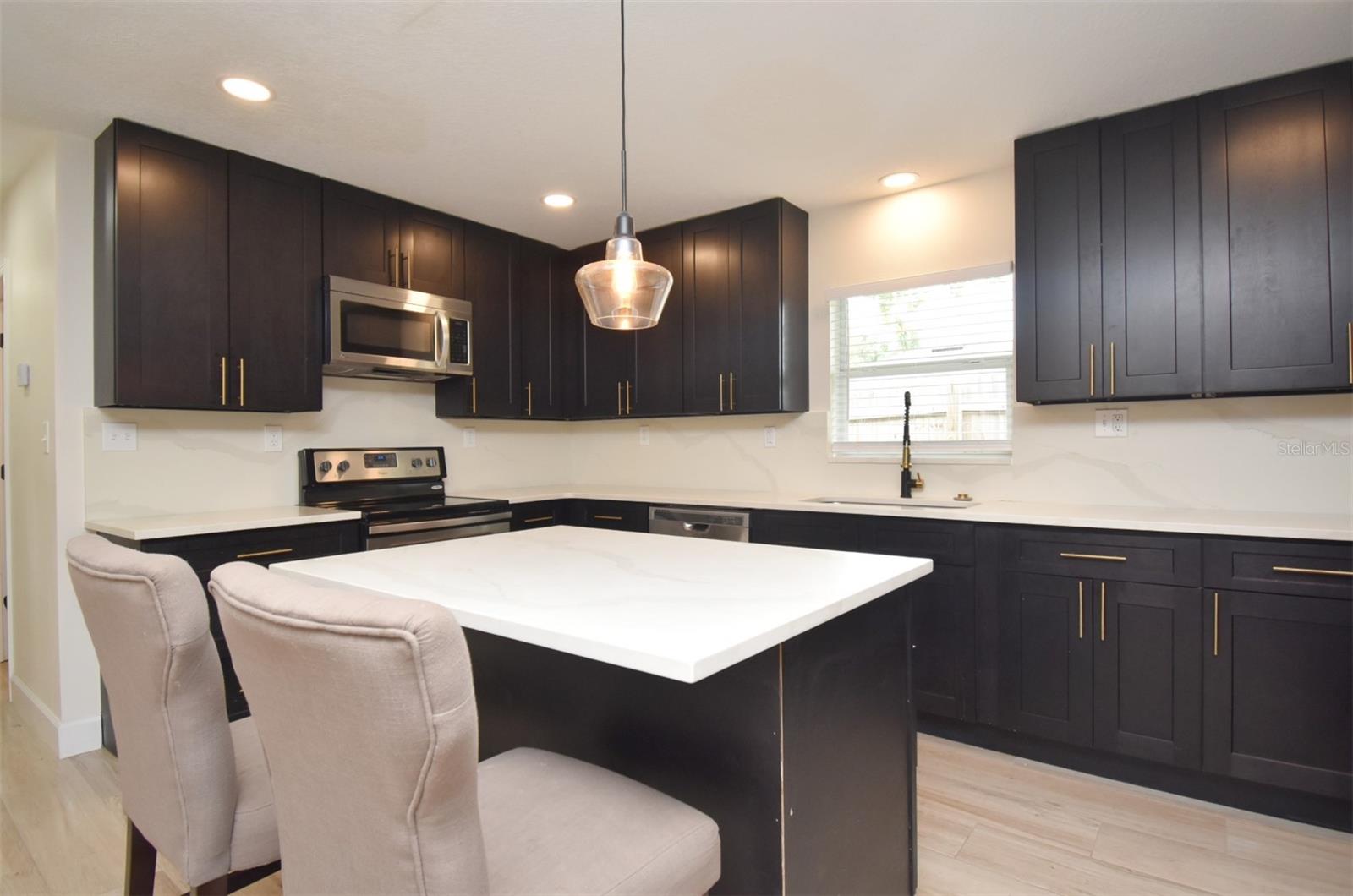 Image 13 of 20 For 711 20th Street