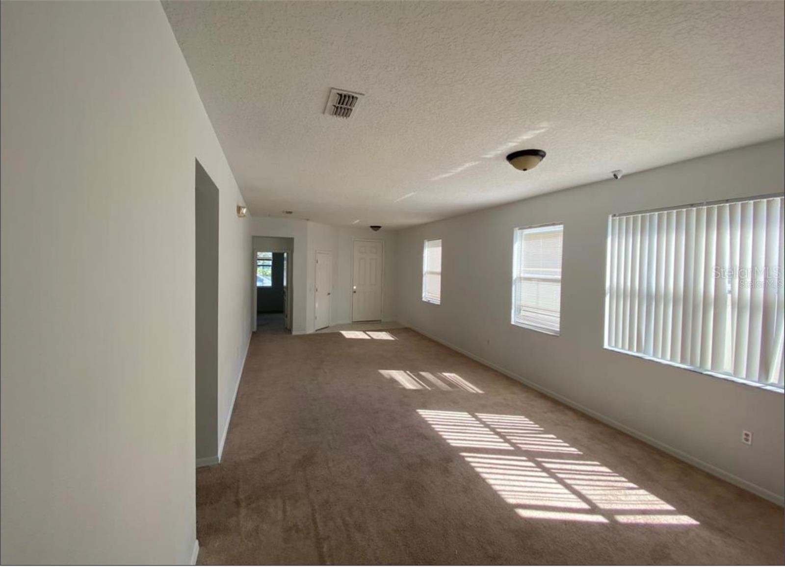 Image 6 of 11 For 2741 Portchester Court