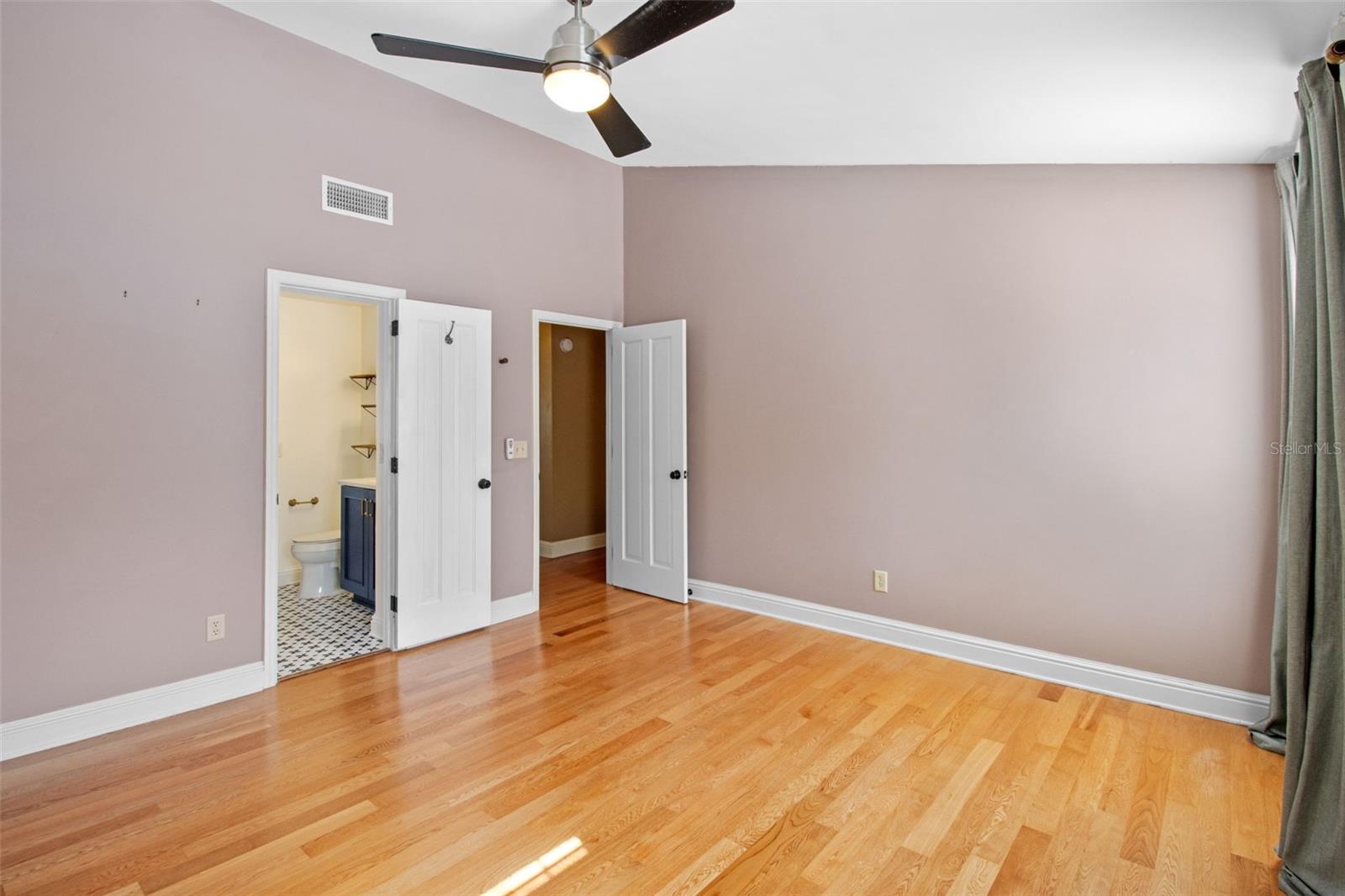 Image 17 of 35 For 2308 Carolina Avenue