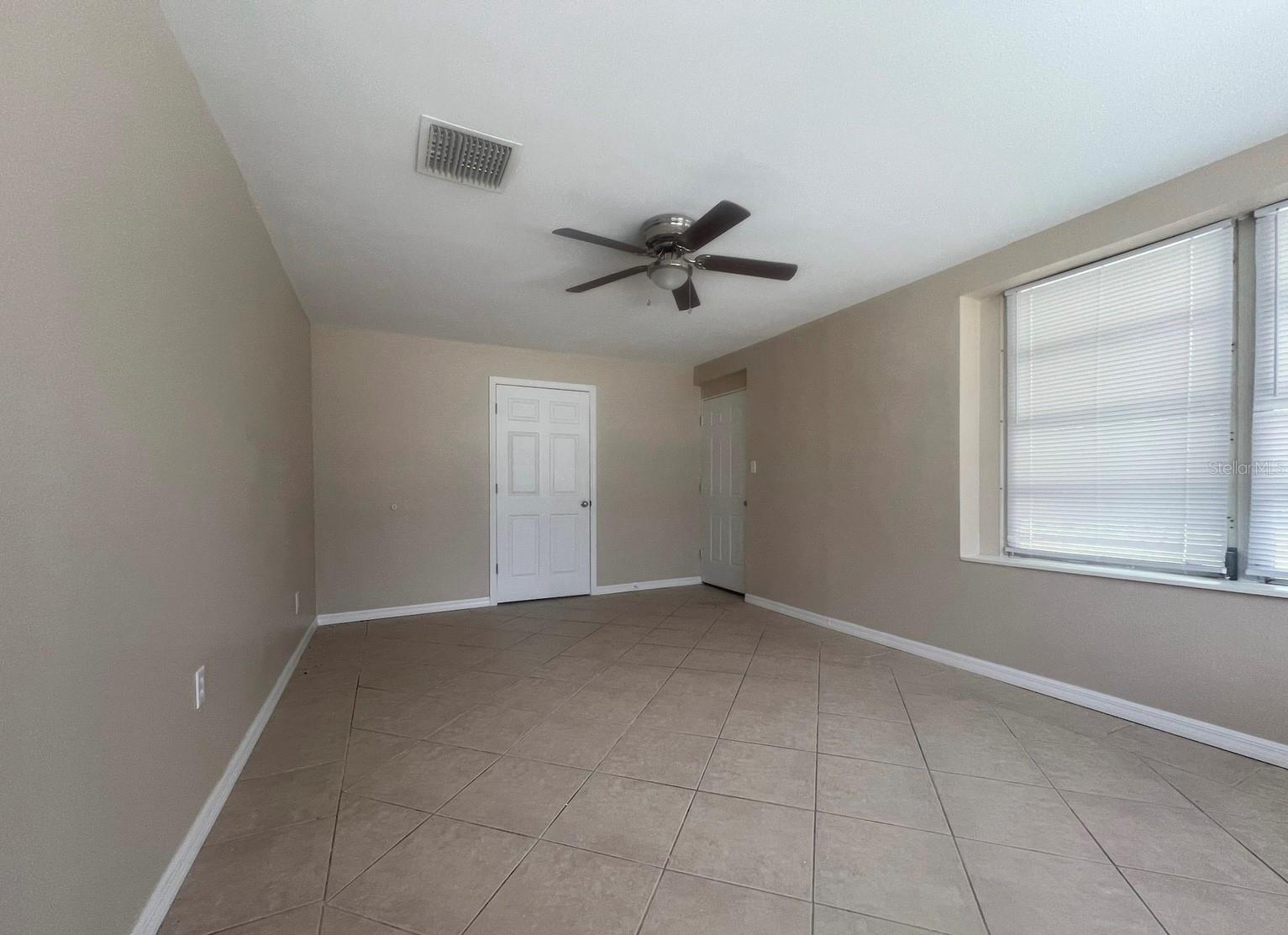 Image 6 of 10 For 15 Haselton Street