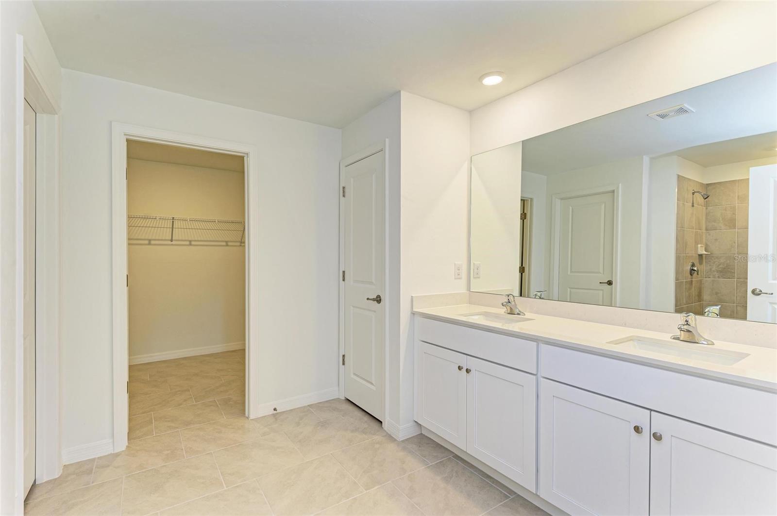 Image 16 of 26 For 1217 Birchcrest Boulevard