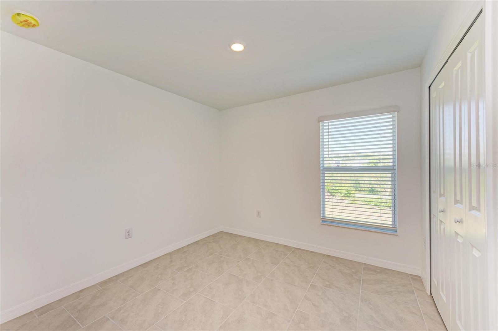 Image 22 of 26 For 1217 Birchcrest Boulevard