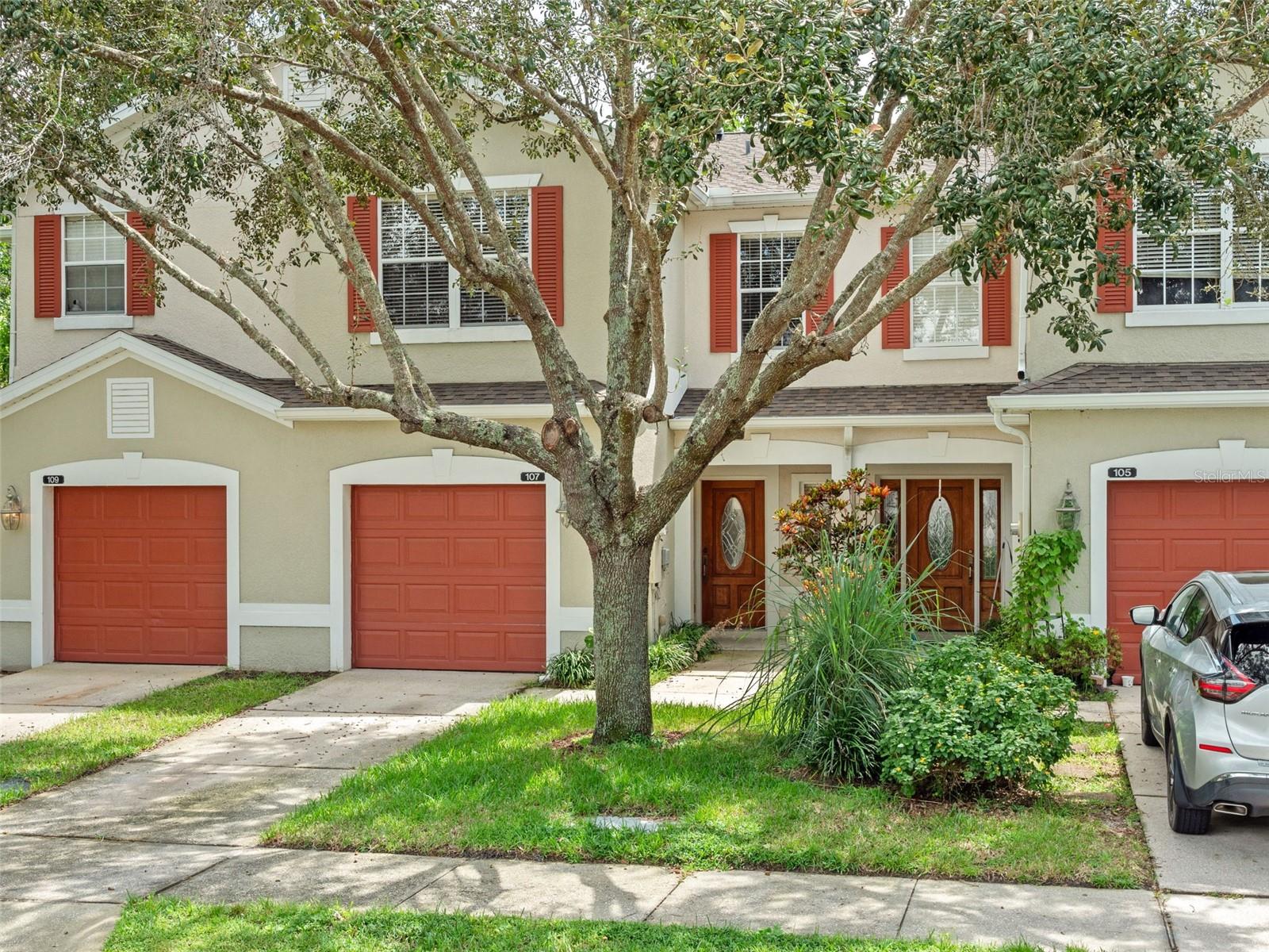 Details for 107 Royal Crest Court, APOPKA, FL 32712