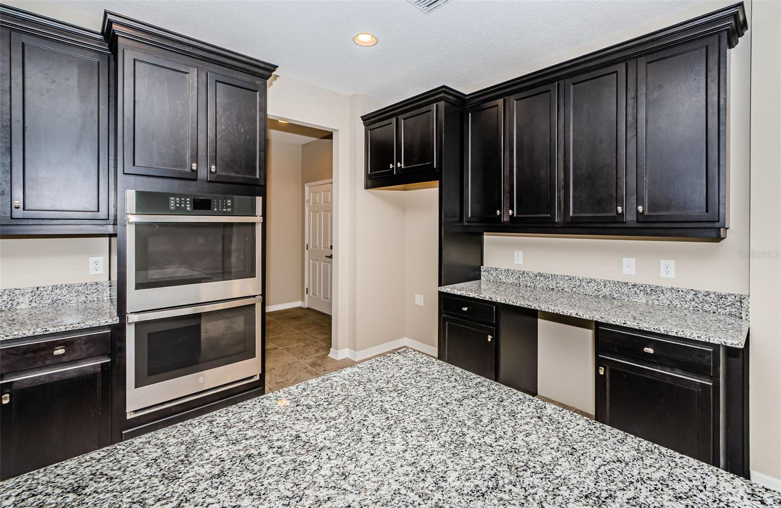 Image 16 of 100 For 33161 Kateland Drive