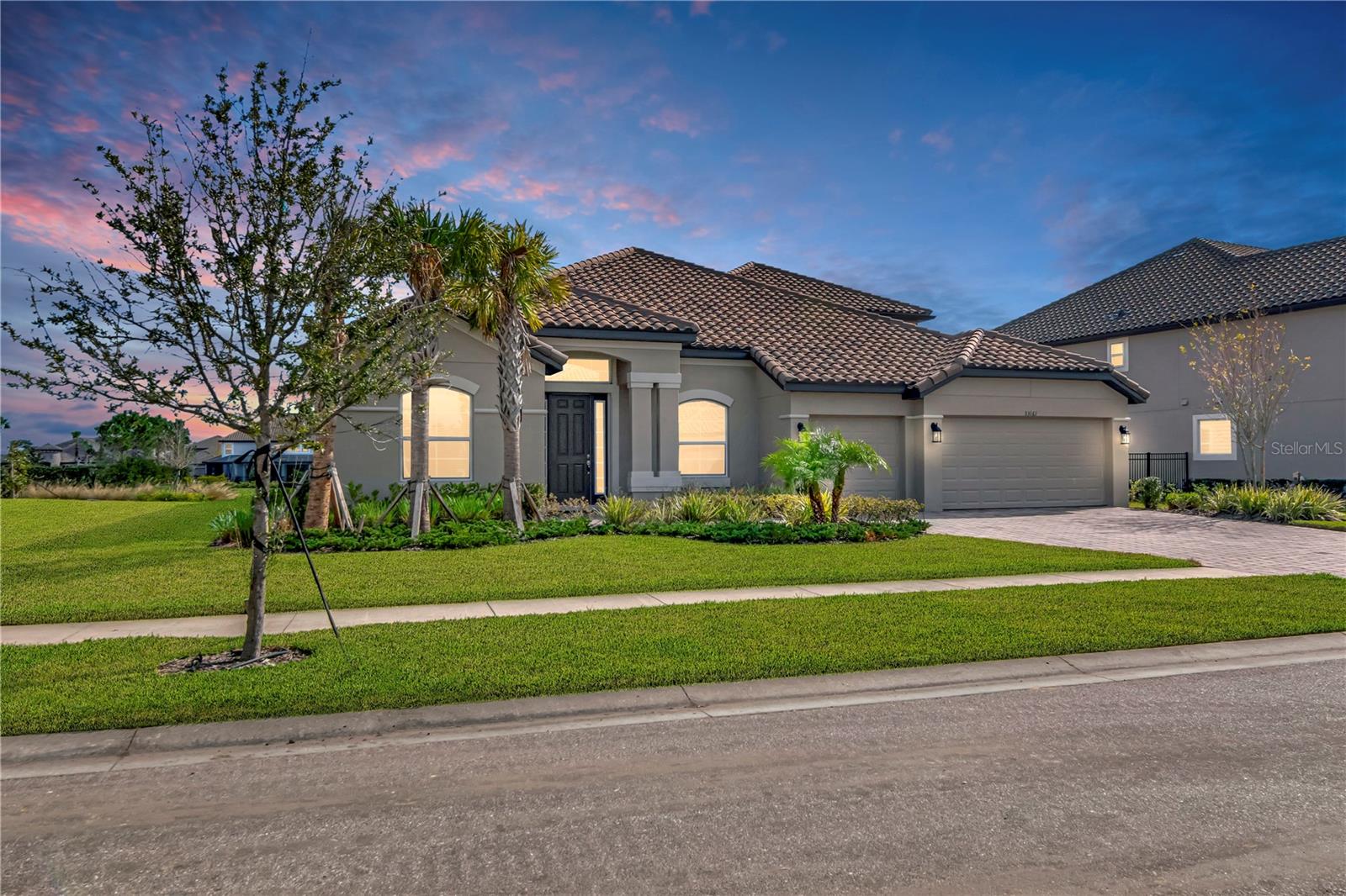 Image 2 of 100 For 33161 Kateland Drive