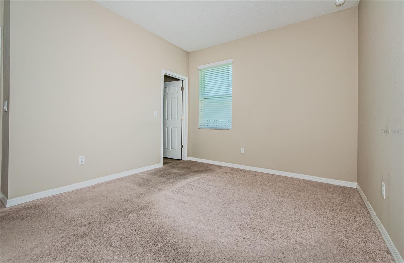 Image 28 of 100 For 33161 Kateland Drive