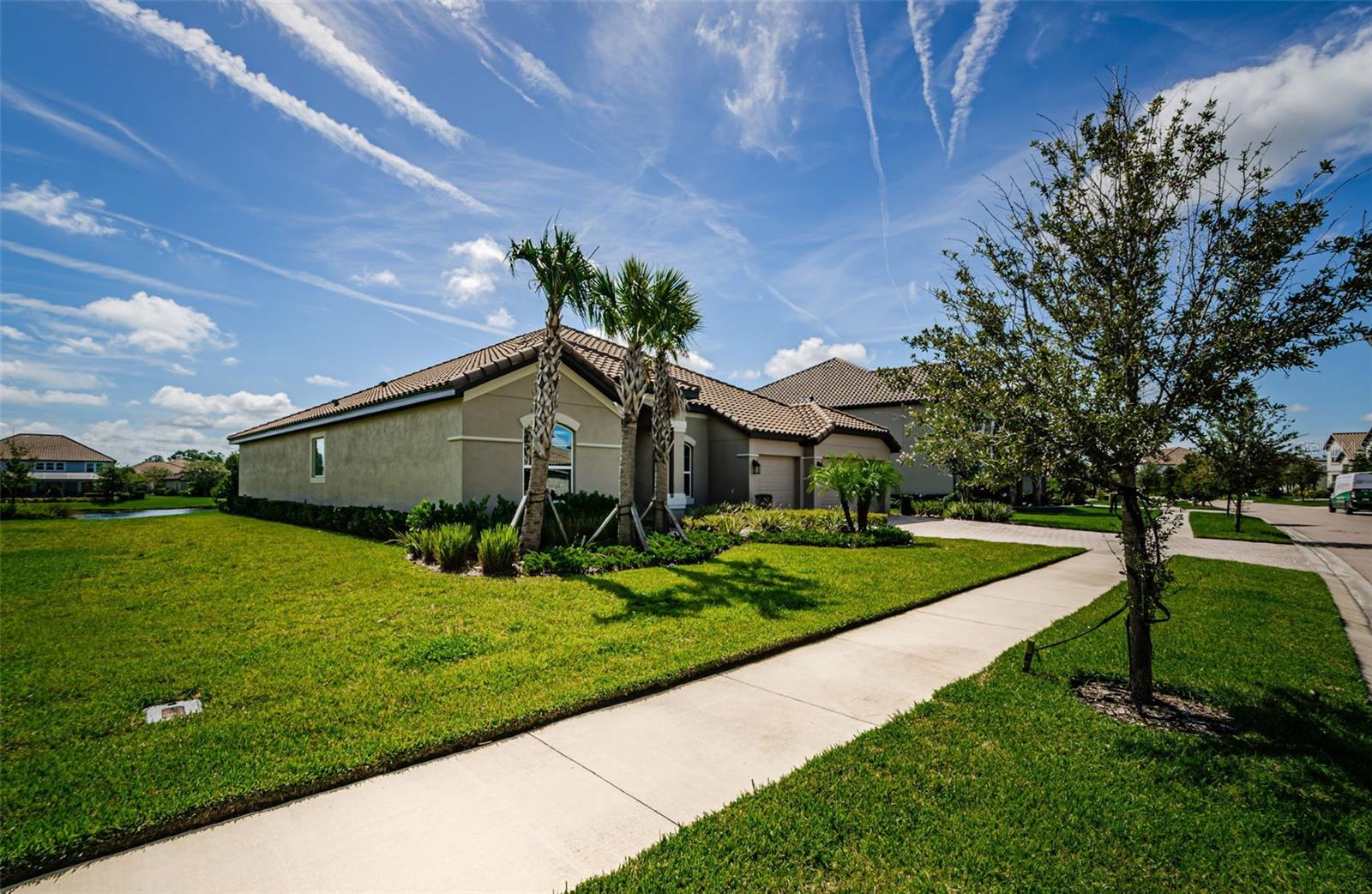 Image 4 of 100 For 33161 Kateland Drive