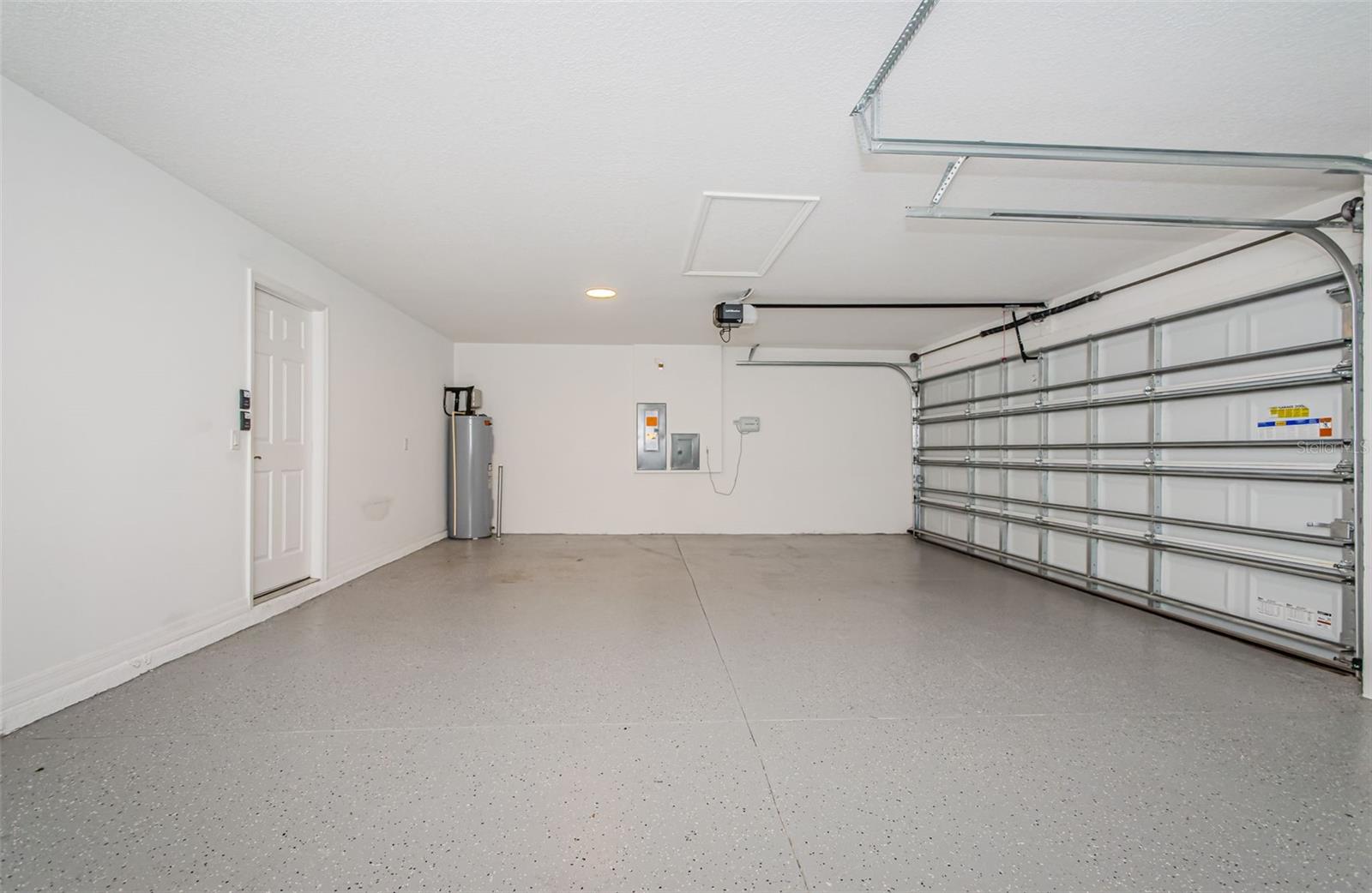 Image 43 of 100 For 33161 Kateland Drive