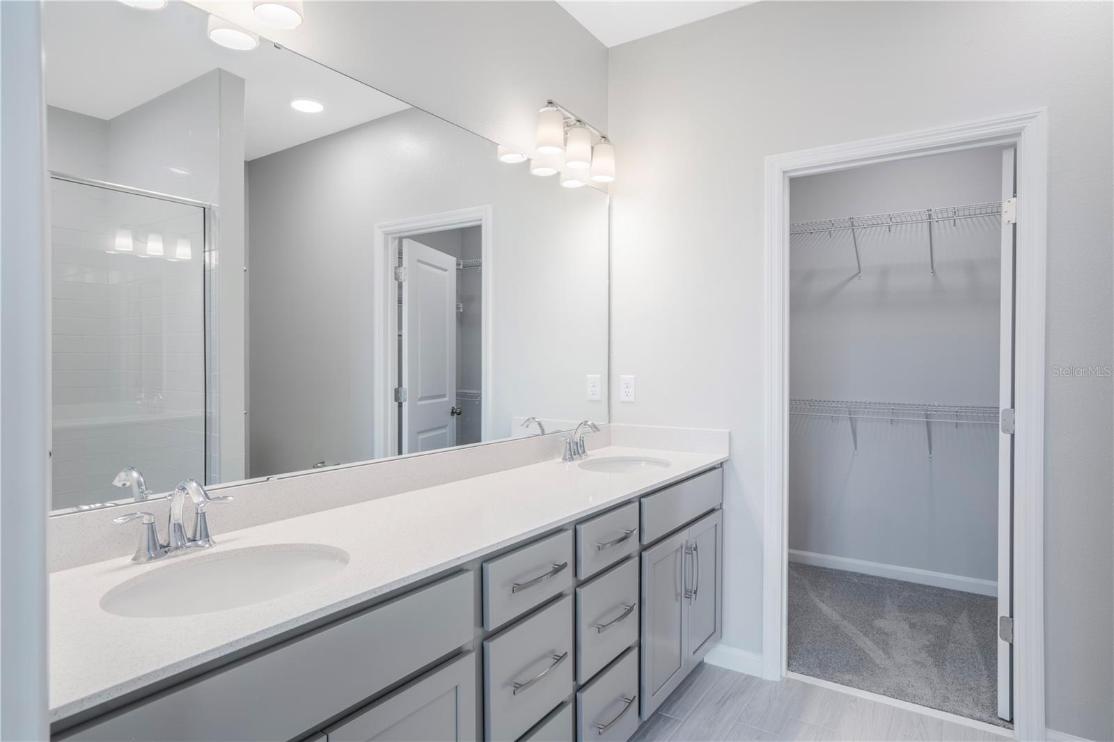 Image 20 of 27 For 628 Pothos Street