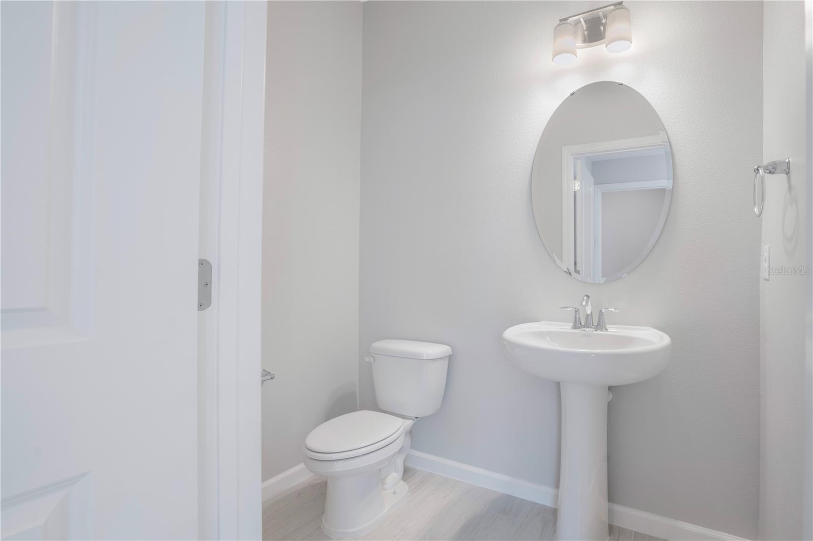 Image 6 of 27 For 628 Pothos Street