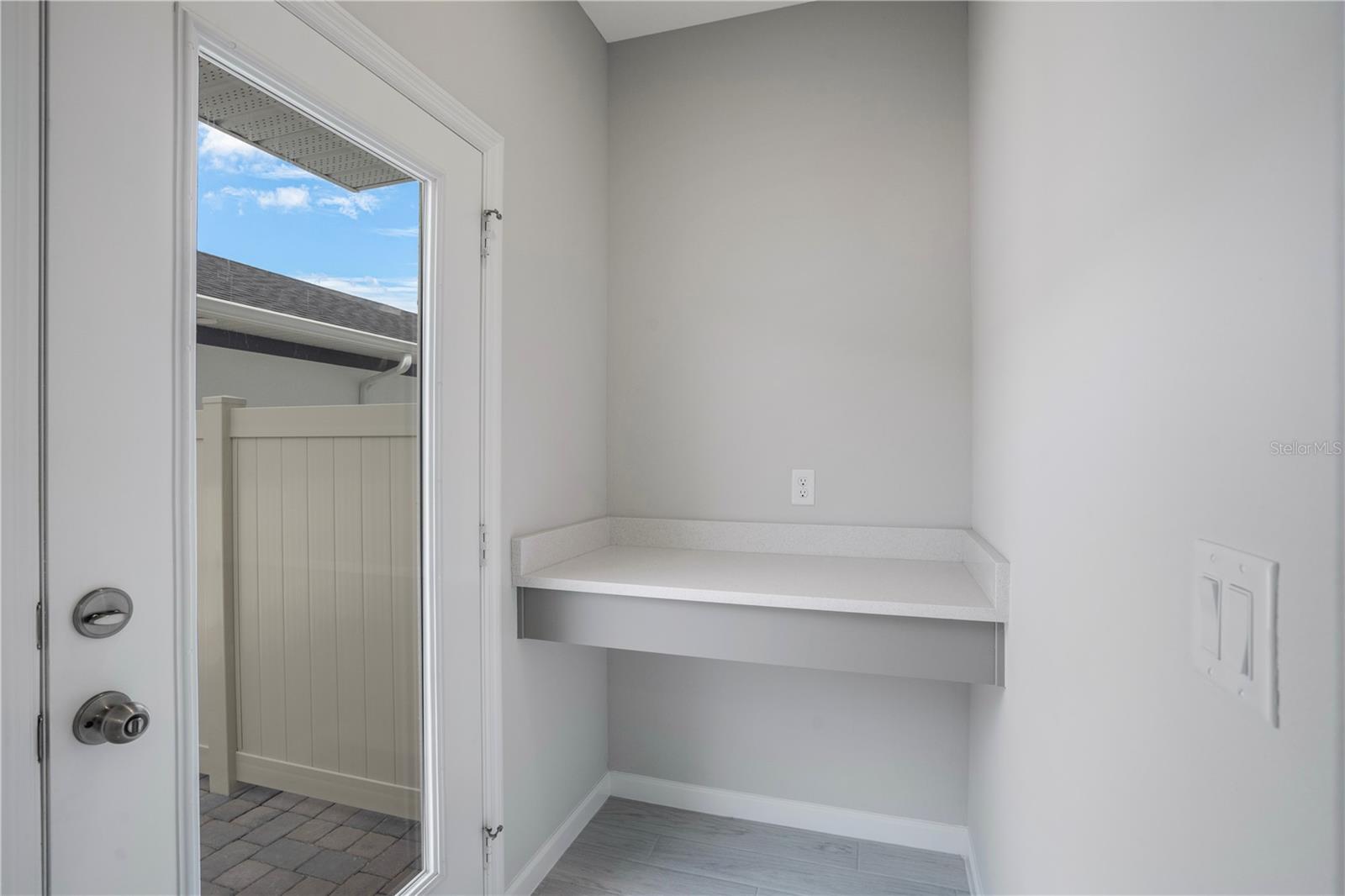 Image 8 of 27 For 628 Pothos Street