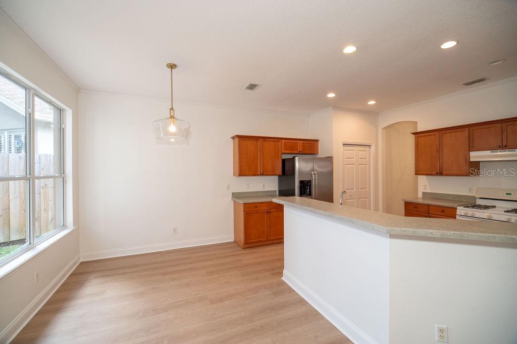 Image 14 of 42 For 2634 Ultra Vista Drive