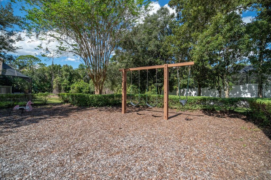 Image 40 of 42 For 2634 Ultra Vista Drive