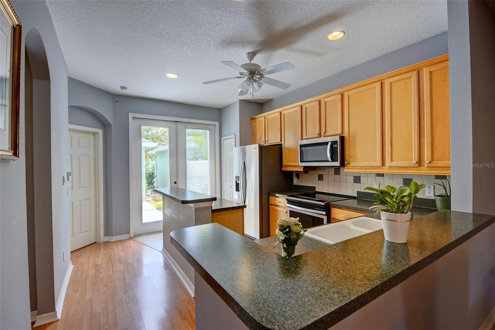 Image 6 of 30 For 13808 Ancilla Boulevard