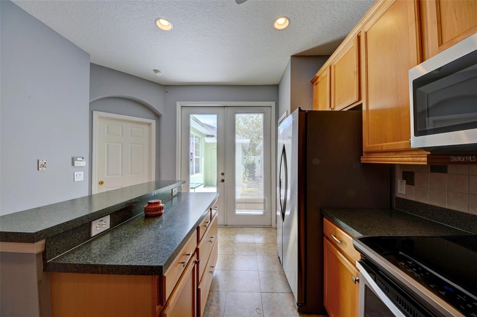 Image 8 of 30 For 13808 Ancilla Boulevard