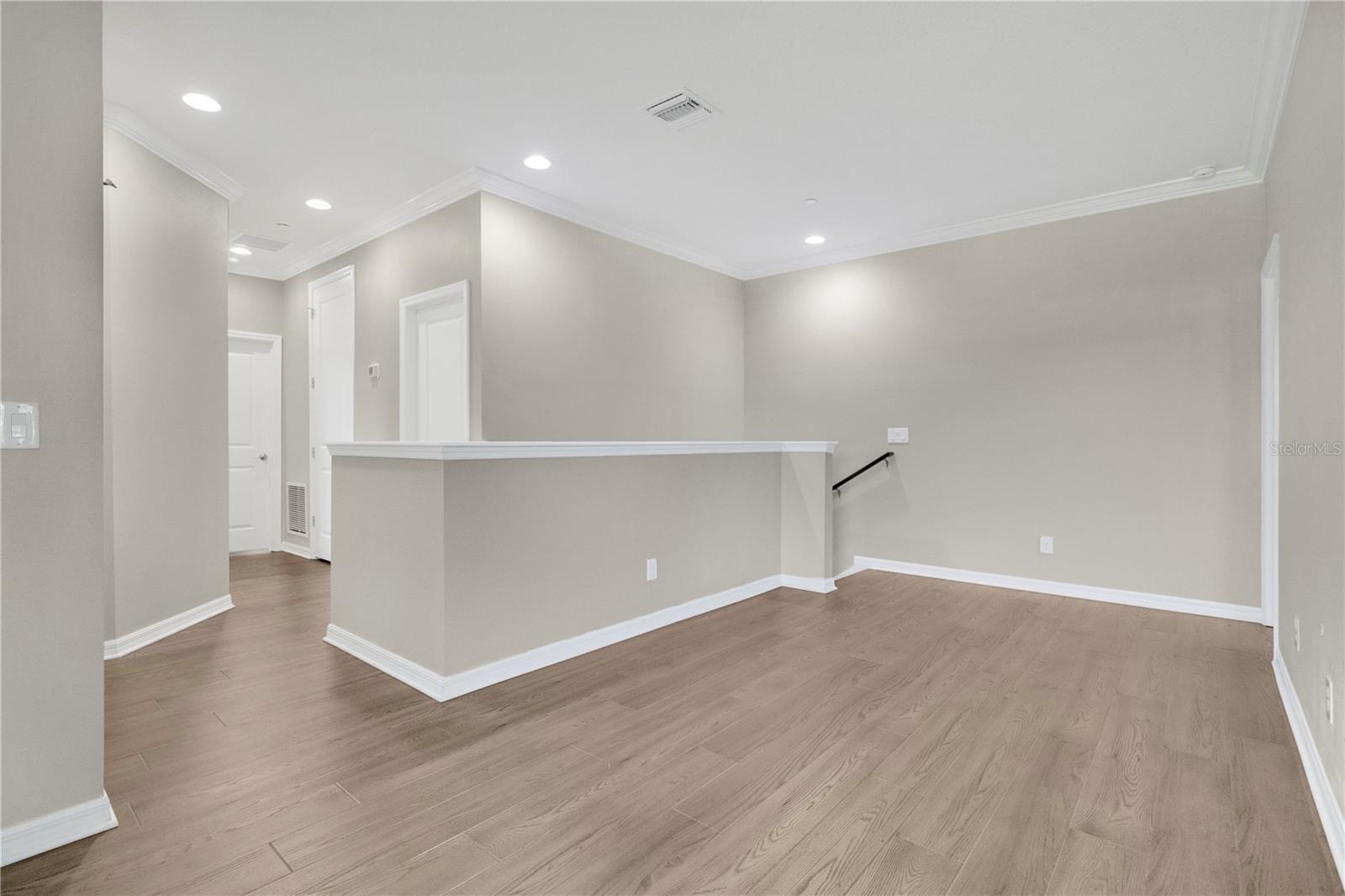 Image 22 of 37 For 10316 Spring Arbor Lane