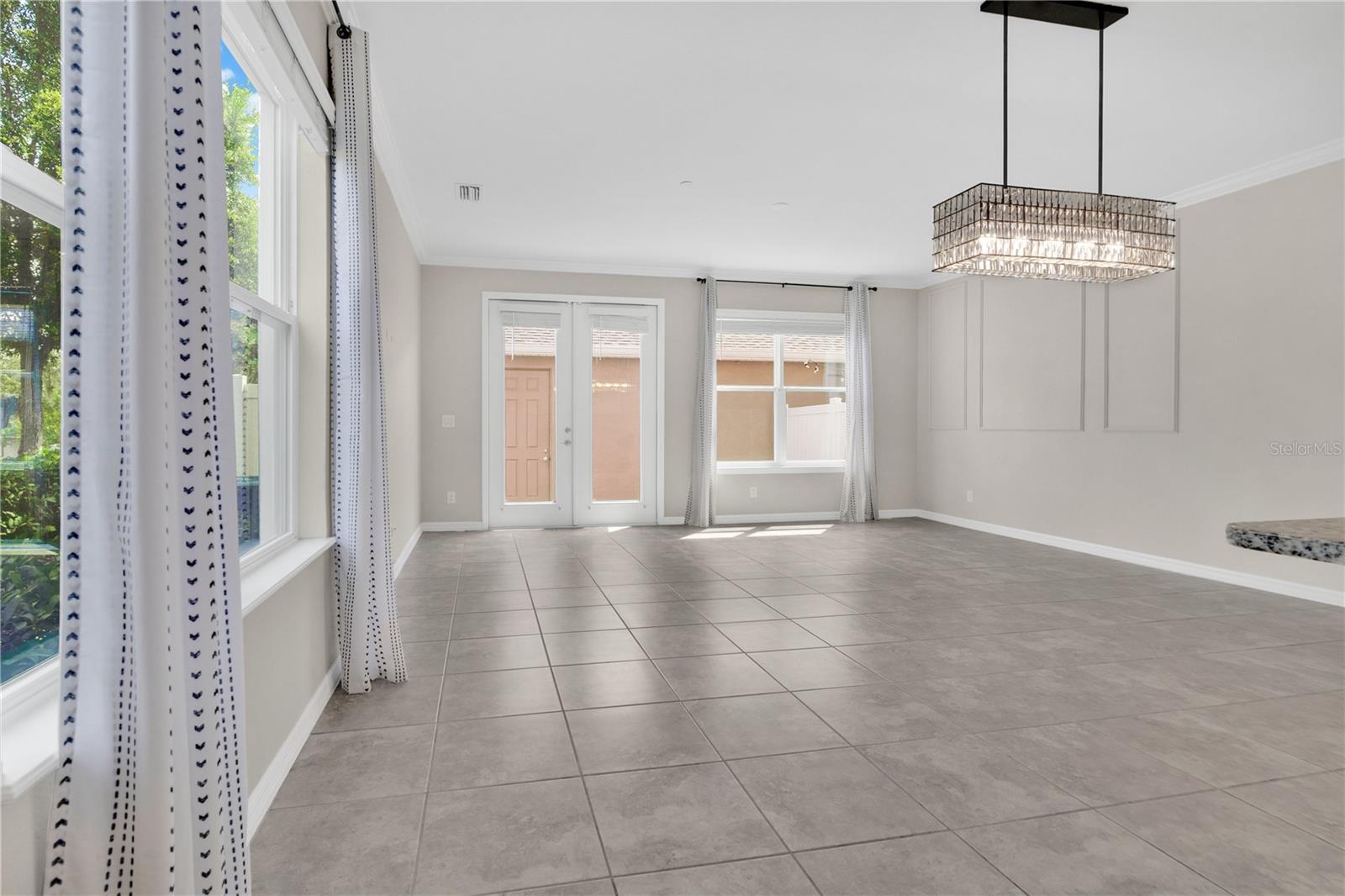 Image 6 of 37 For 10316 Spring Arbor Lane