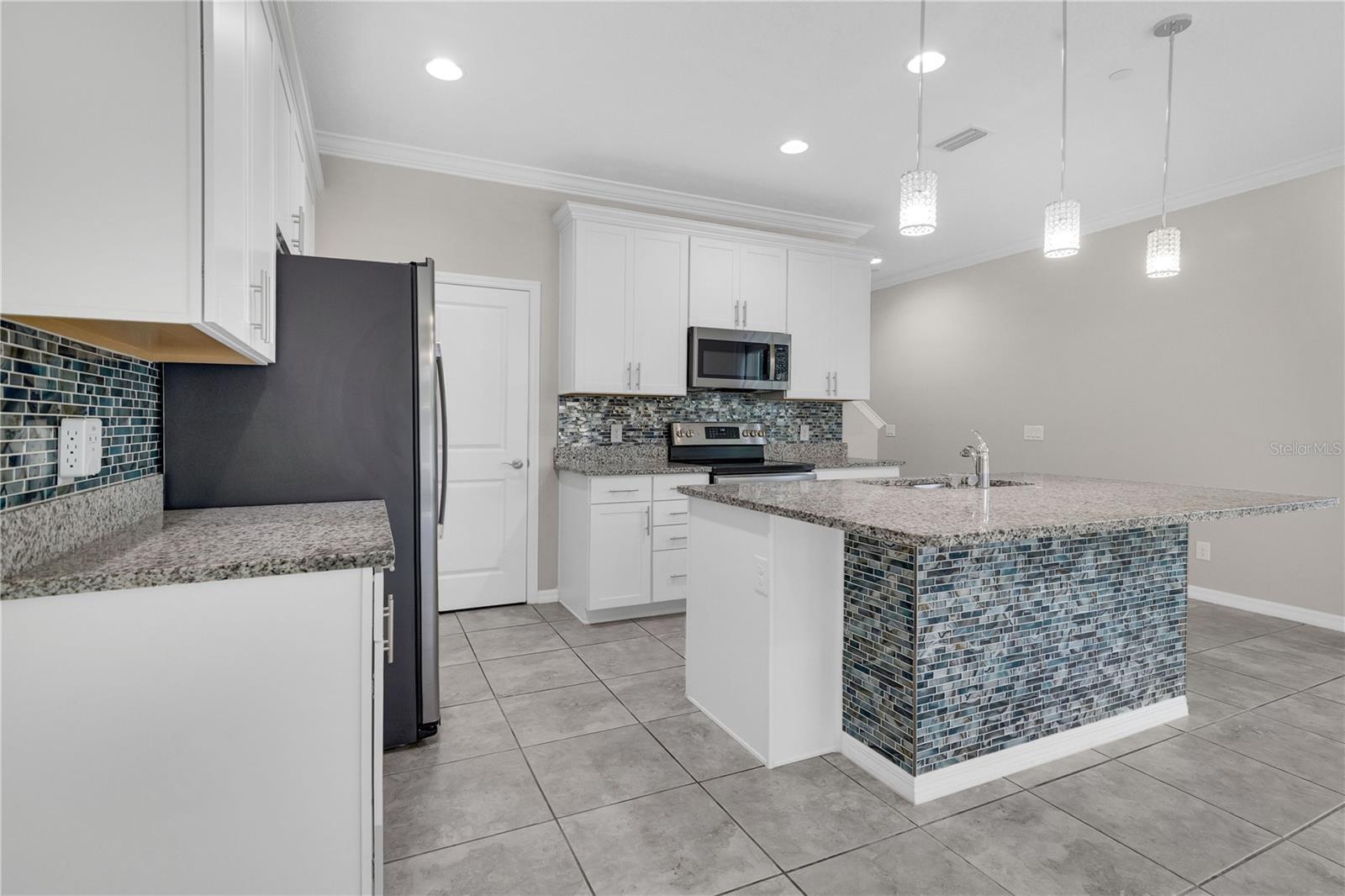 Image 9 of 37 For 10316 Spring Arbor Lane