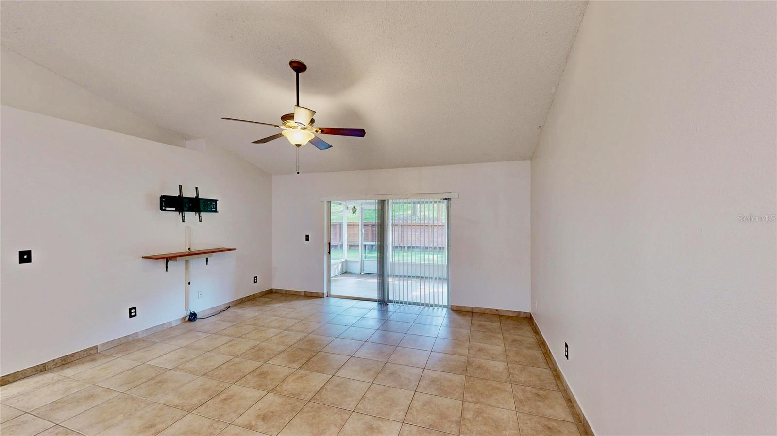 Image 29 of 48 For 1307 Rain Forest Lane