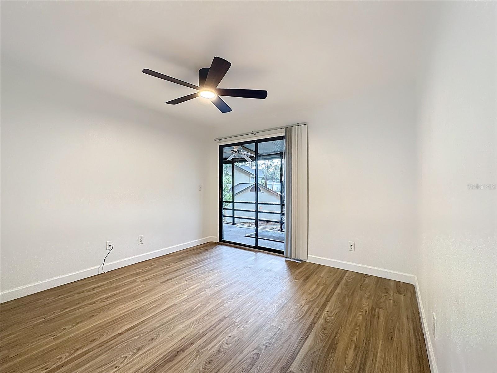 Image 19 of 24 For 1736 Foxhall Circle 604
