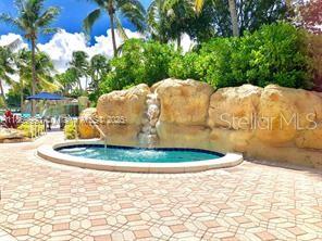 Image 27 of 45 For 10700 Nw 66th Street 306