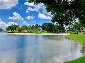Image 40 of 45 For 10700 Nw 66th Street 306