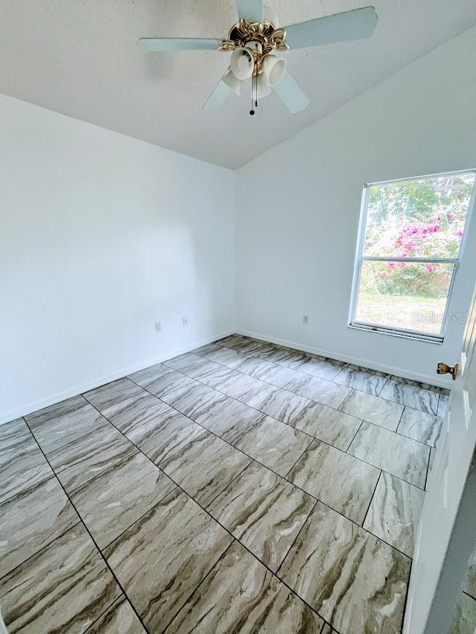 Image 10 of 21 For 246 Queen Mary Drive