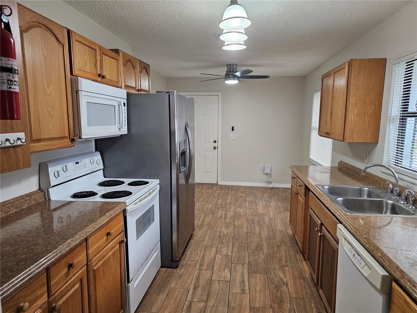 Image 2 of 13 For 314 E Fletcher Street