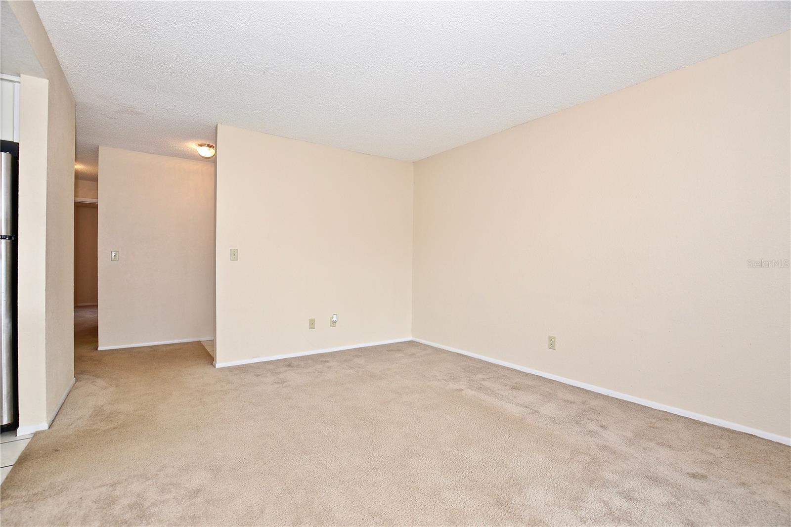 Image 7 of 20 For 9942 Turf Way 8