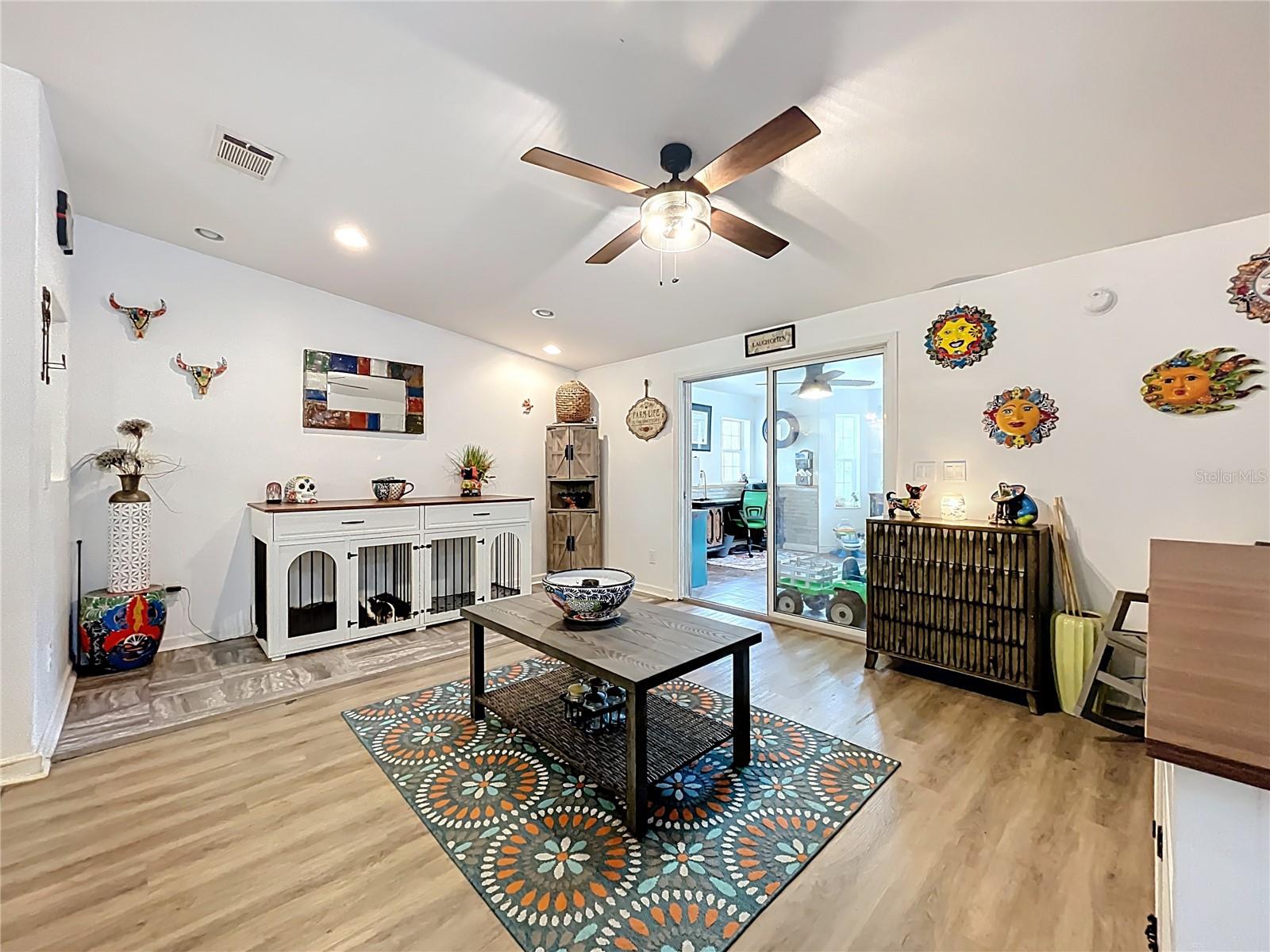 Image 38 of 100 For 21320 Paradise Way