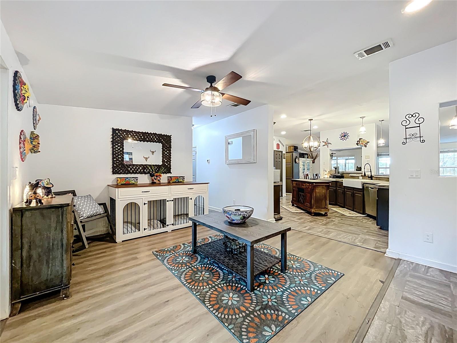 Image 40 of 100 For 21320 Paradise Way