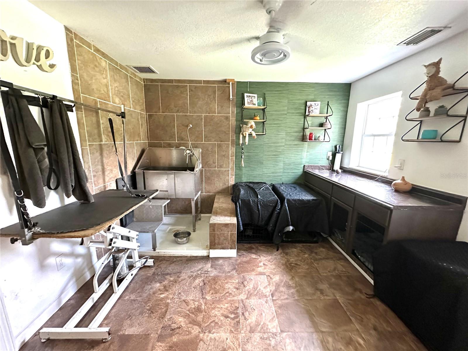 Image 64 of 100 For 21320 Paradise Way