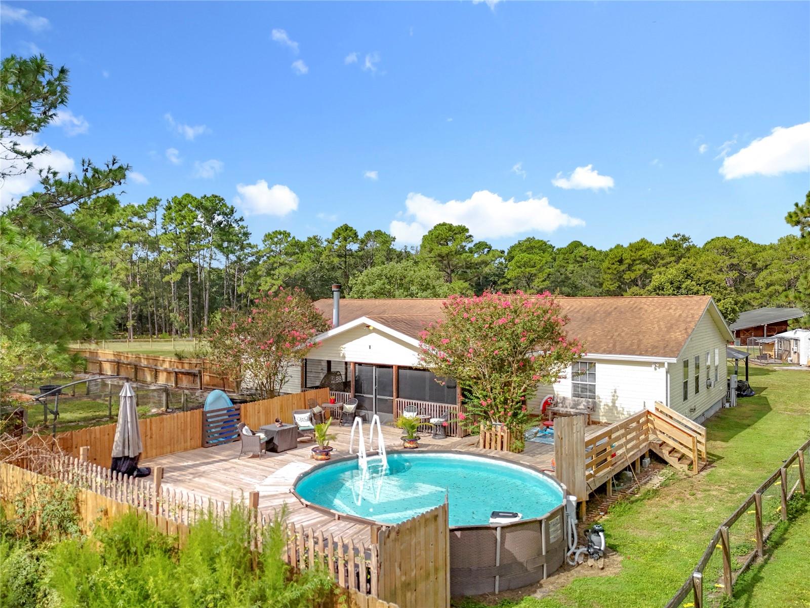 Image 74 of 100 For 21320 Paradise Way