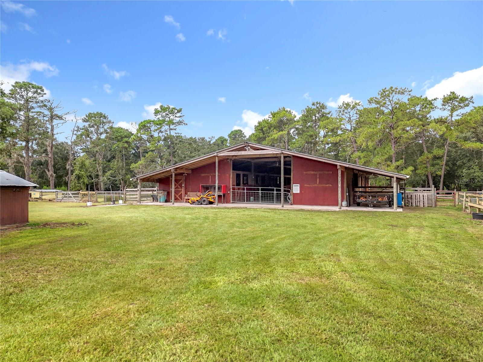 Image 77 of 100 For 21320 Paradise Way