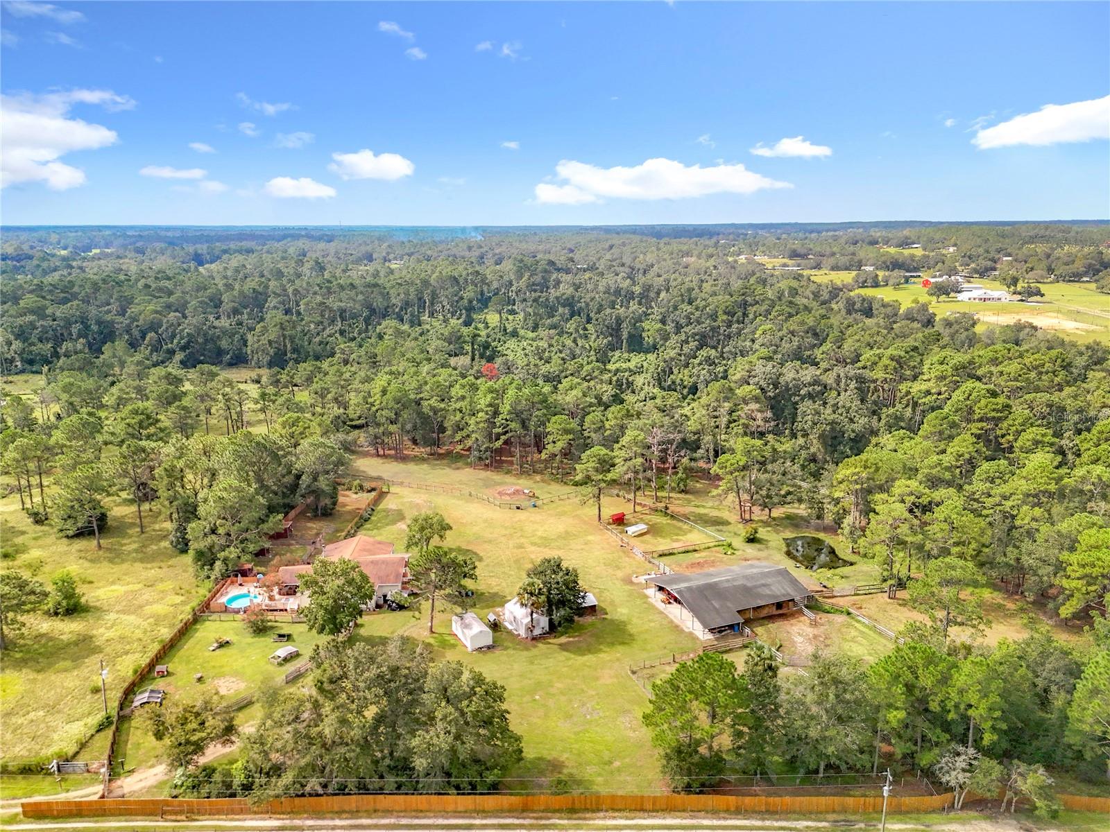 Image 97 of 100 For 21320 Paradise Way