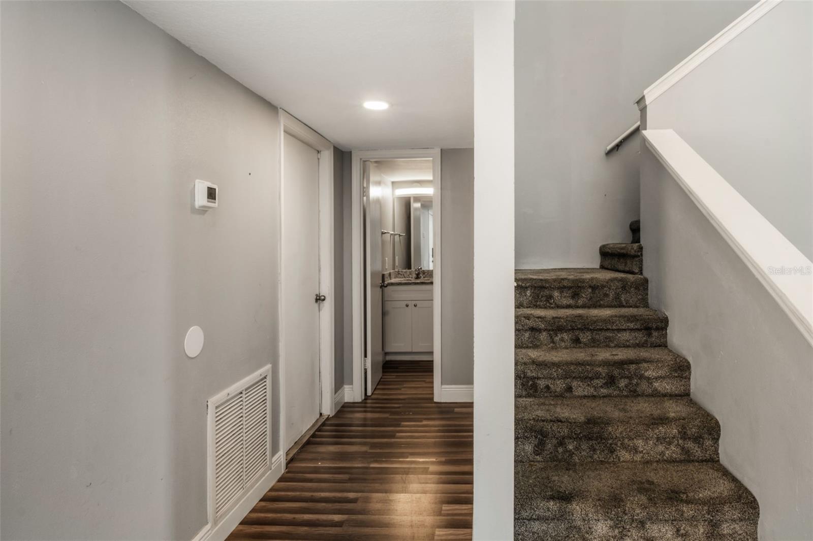 Image 13 of 33 For 1424 Franconia Avenue