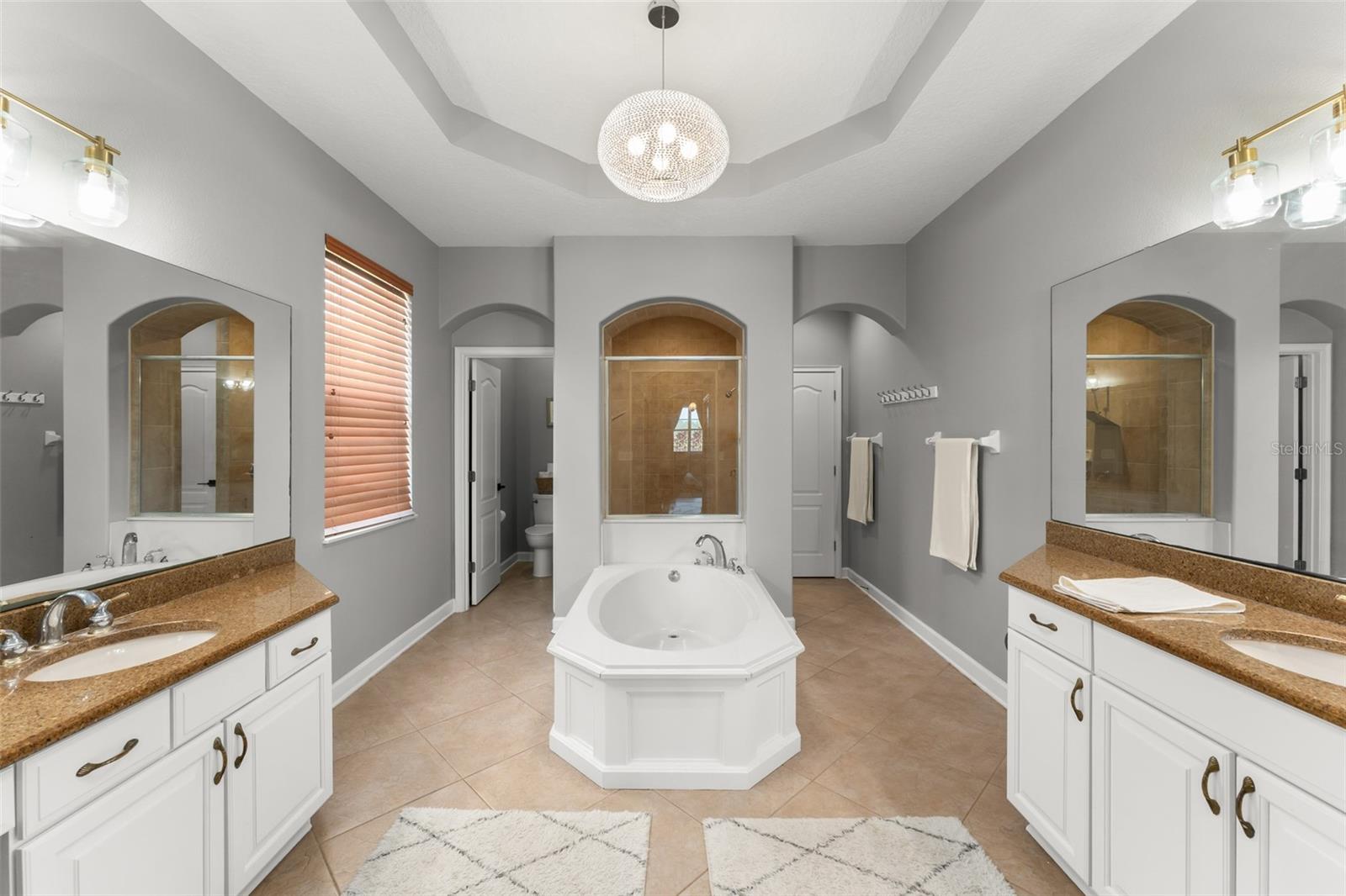 Image 29 of 66 For 9436 Walnut Crest Drive