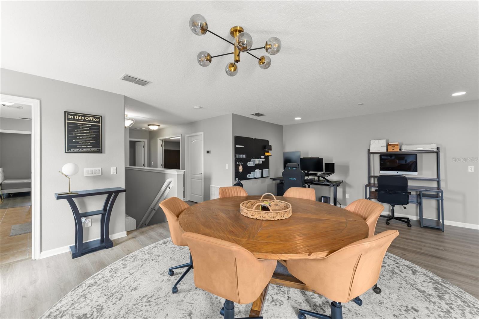 Image 35 of 66 For 9436 Walnut Crest Drive