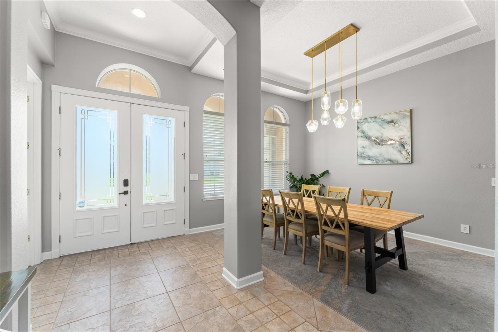 Image 4 of 66 For 9436 Walnut Crest Drive
