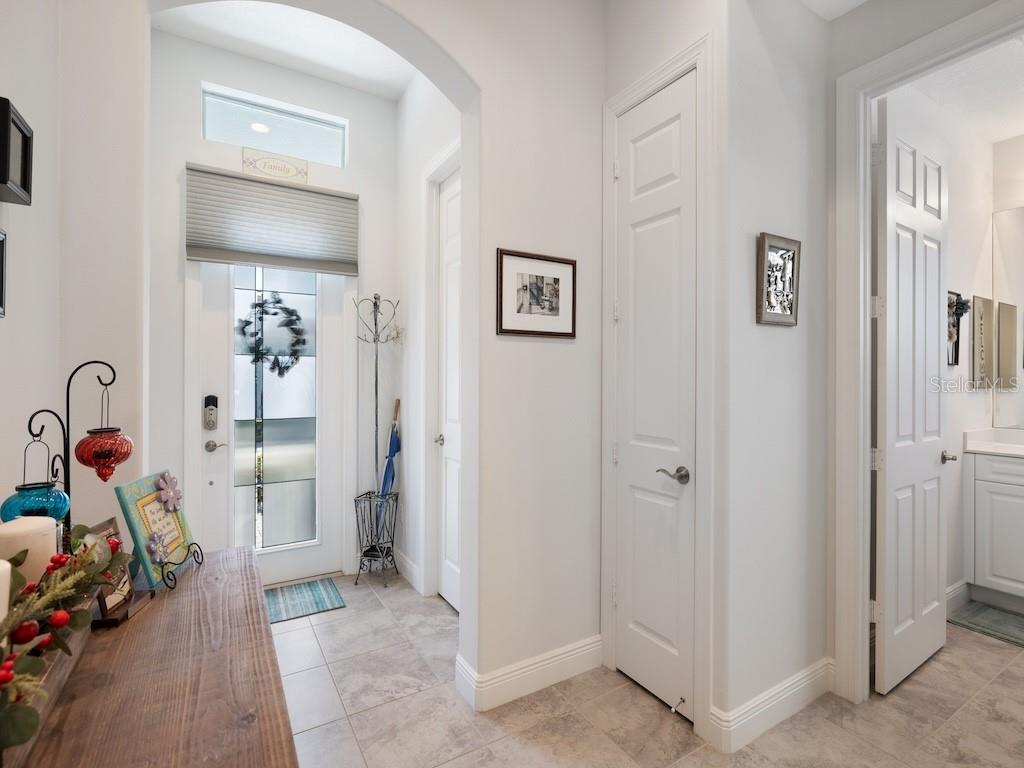 Image 18 of 31 For 2557 Bella Vista Circle