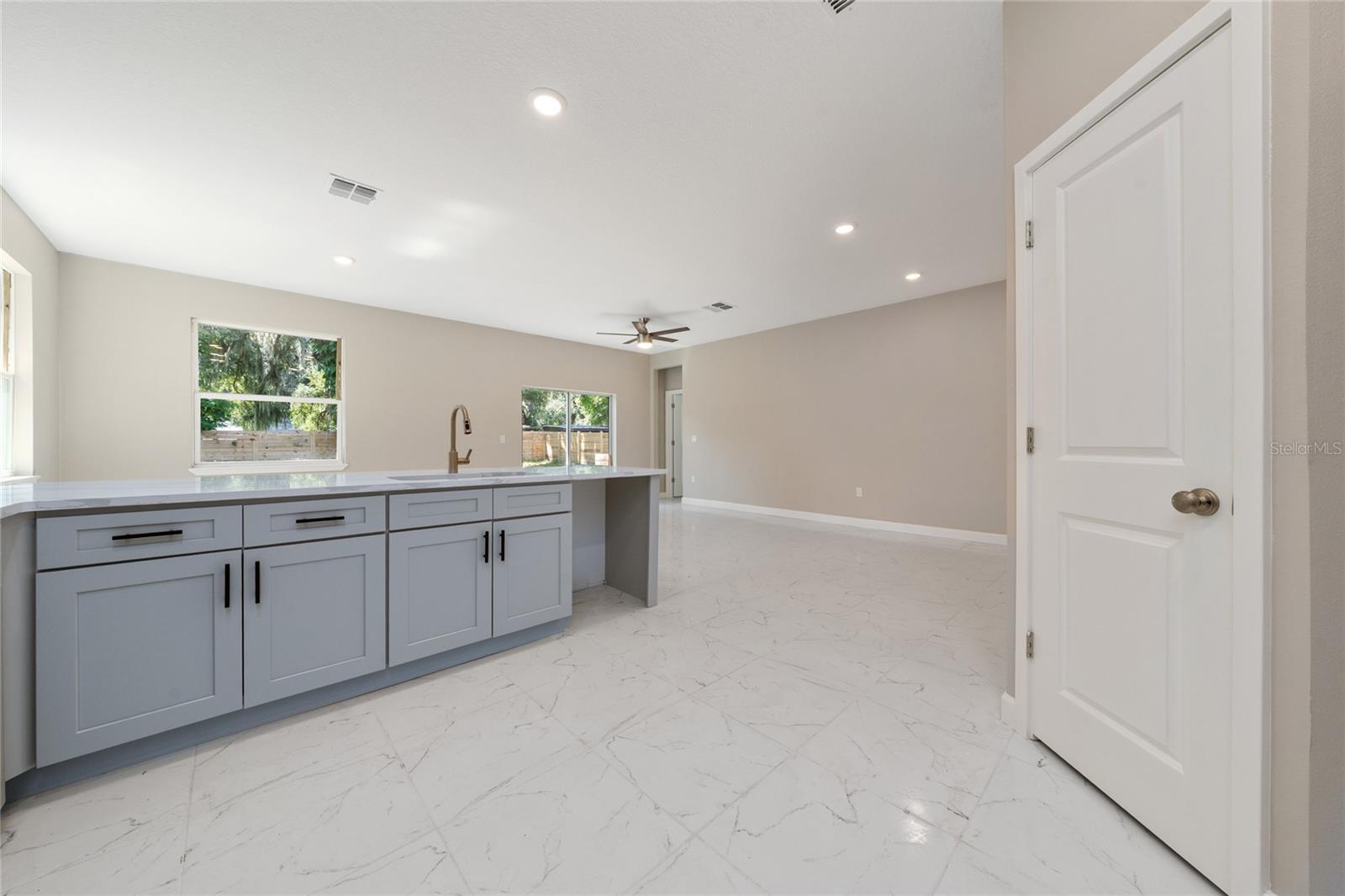 Image 6 of 18 For 1218 36th Street