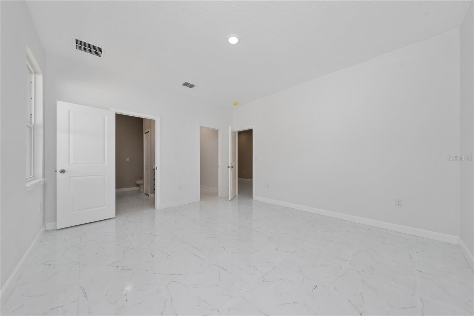 Image 8 of 18 For 1218 36th Street