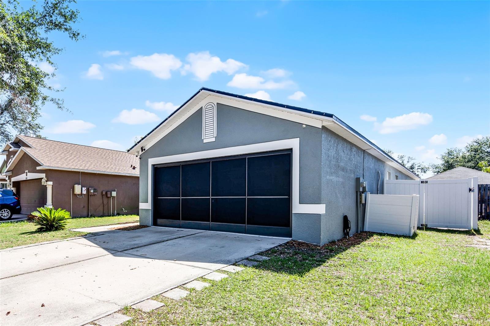 Image 3 of 24 For 12829 Kings Lake Drive